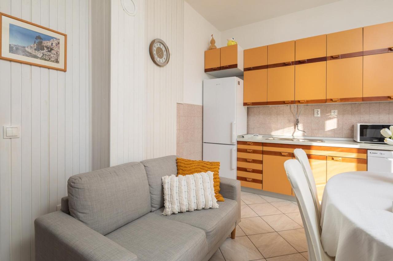 Deja Blue Apartment جيسينتسي المظهر الخارجي الصورة